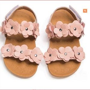 3 FOR $20 Pink flower sandal size 8